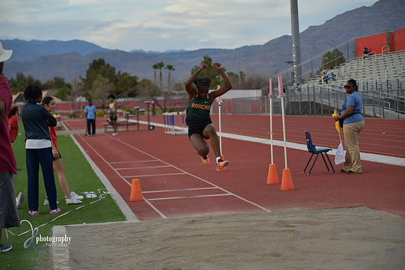 2023 0411 trackmeet DE2_6544