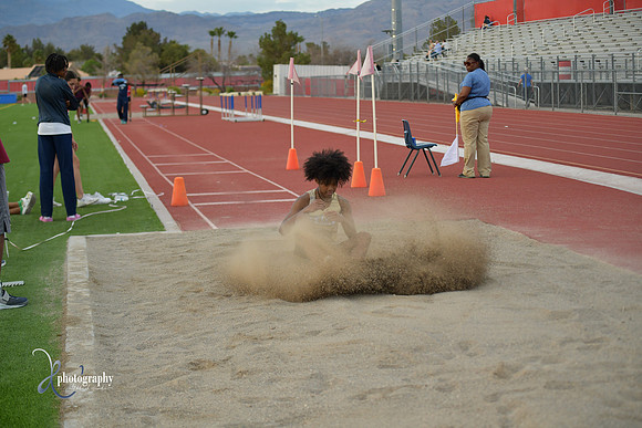 2023 0411 trackmeet DE2_6569