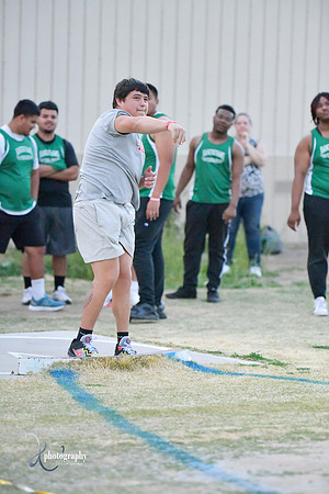 2023 0411 trackmeet DE1_8847