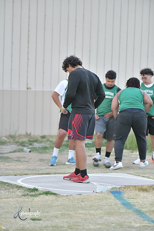 2023 0411 trackmeet DE1_8825