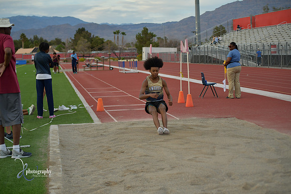 2023 0411 trackmeet DE2_6566