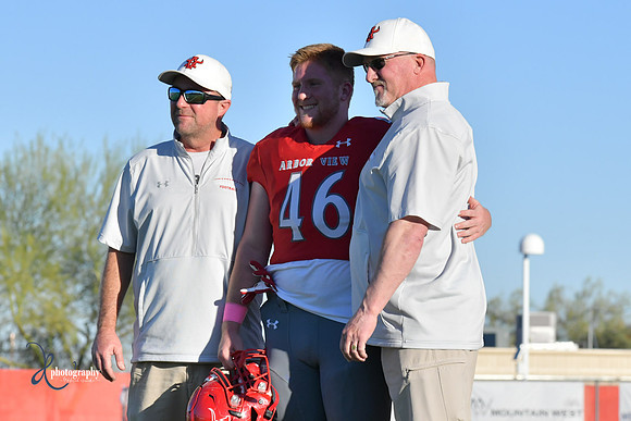 2022 06 senior walk DE1_9491