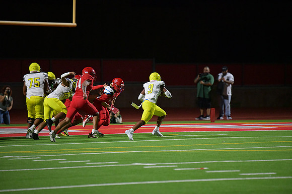 DE1_3585