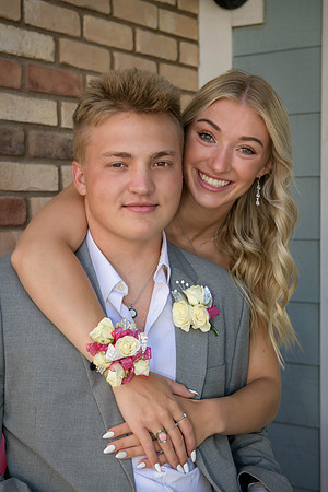 2022 prom DE1_9037-Edit