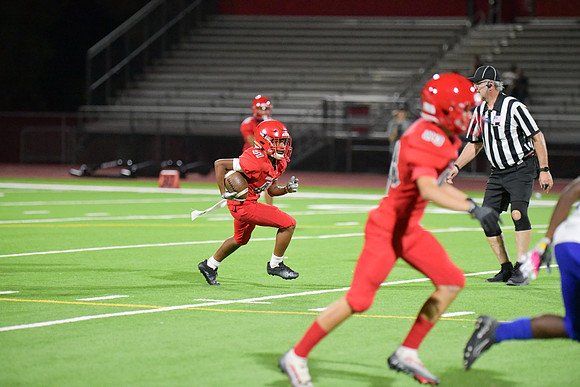 02 jv vs green valley DE1_4624
