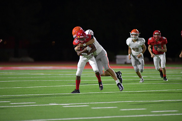 2022 04 jv vs bishop gorman  DE1_3199