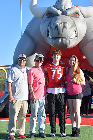 2022 06 senior walk DE2_6347