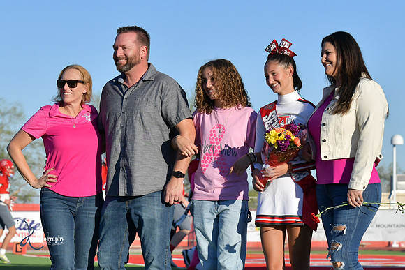 2022 06 senior walk DE1_9540