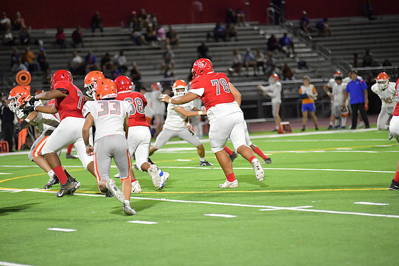 2022 04 jv vs bishop gorman  DE2_2351