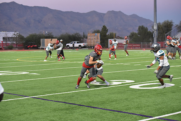 06 v vs silverado 750_1705