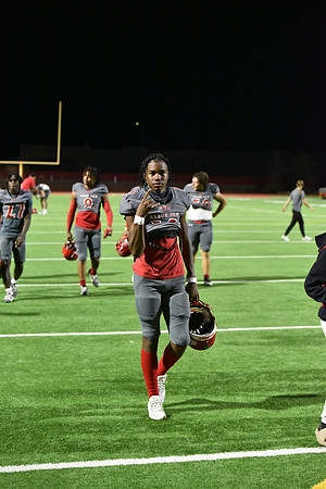 06 v vs silverado 750_2108