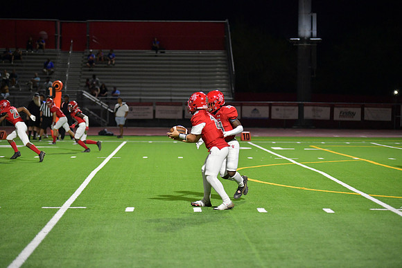 2022 04 jv vs bishop gorman  DE2_2491