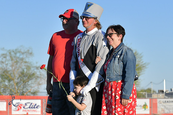 2022 06 senior walk DE1_9573