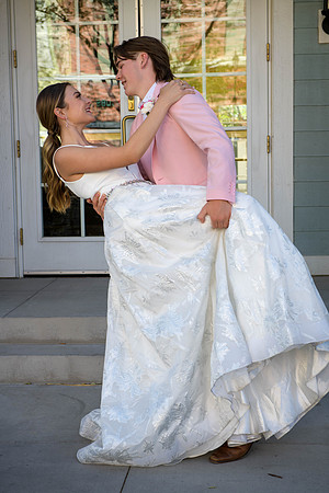 2022 prom DE1_9086-Edit