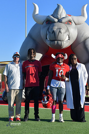 2022 06 senior walk DE2_6301