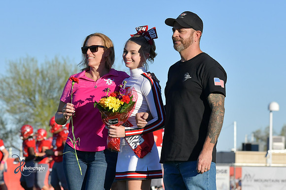 2022 06 senior walk DE1_9556