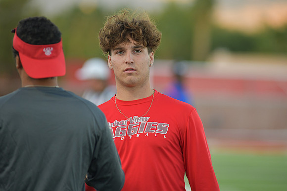 2022 04 jv vs bishop gorman  DE1_2680