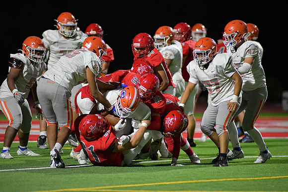 2022 04 jv vs bishop gorman  DE1_3303