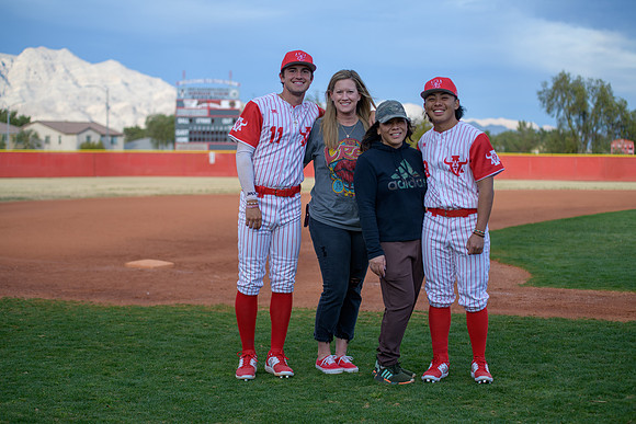 2024 seniors DE1_6207