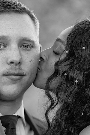 2025 taylor & daysia DE2_8171-Edit bw