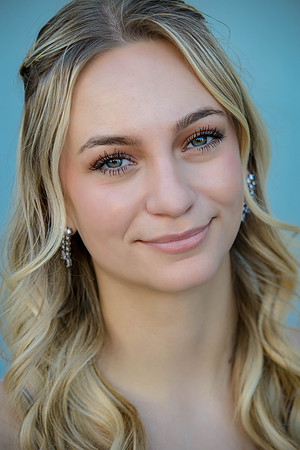 2022 prom DE2_0925-Edit