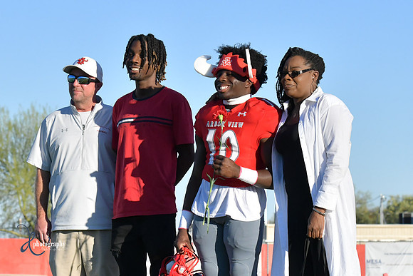 2022 06 senior walk DE1_9452