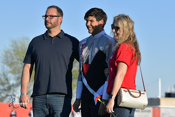 2022 06 senior walk DE1_9578