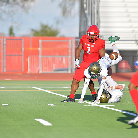 2022 01 v vs snow canyon  DEB_4559