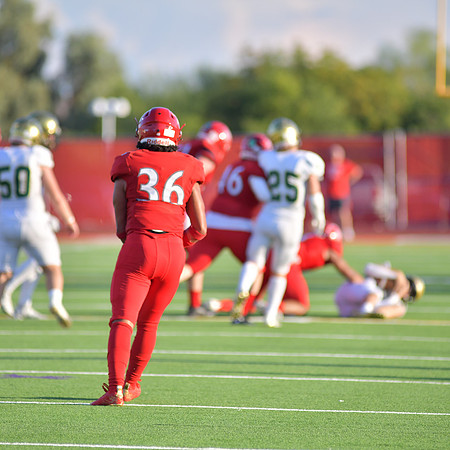 2022 01 v vs snow canyon  DEB_4716