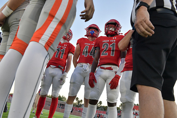 2022 04 jv vs bishop gorman  DE2_2156