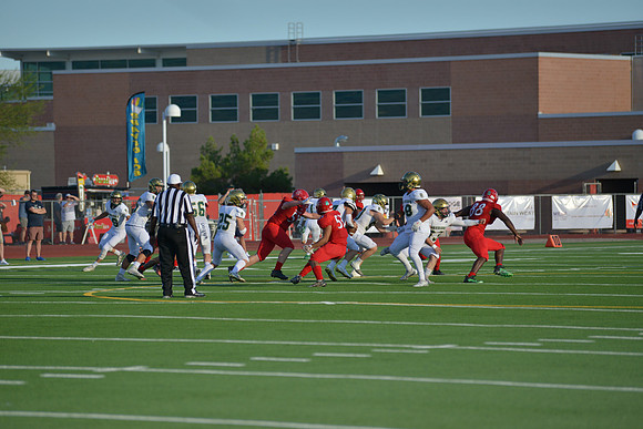 2022 01 v vs snow canyon  DE2_2054