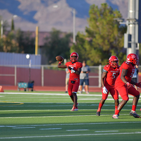 2022 01 v vs snow canyon  DEB_4747