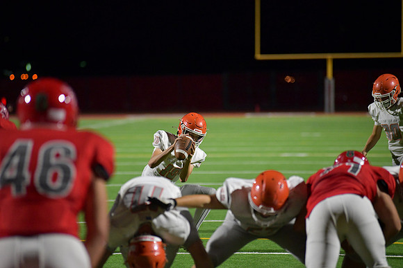 2022 04 jv vs bishop gorman  DE2_2812