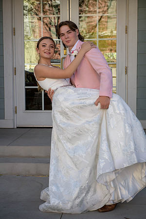 2022 prom DE1_9087-Edit