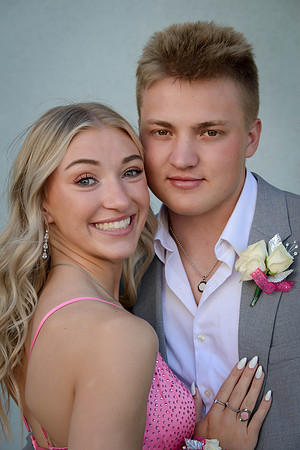 2022 prom DE2_0936-Edit