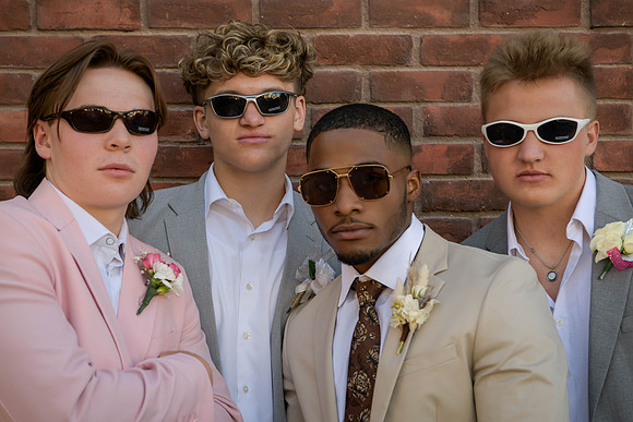 2022 prom DE1_9169-Edit