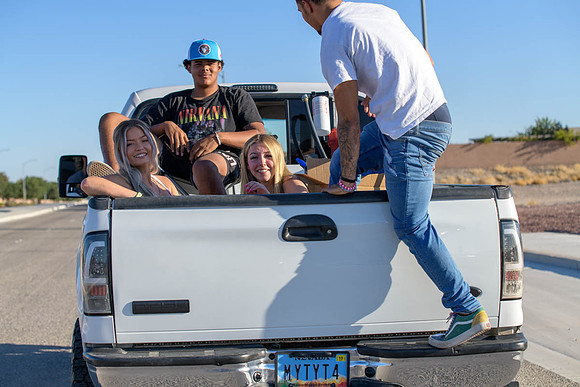 2022 avhs parade-14