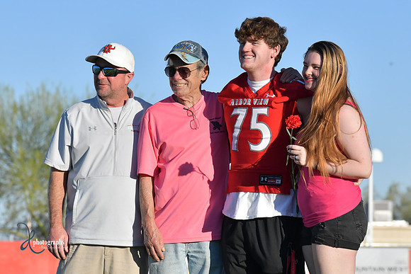 2022 06 senior walk DE1_9511