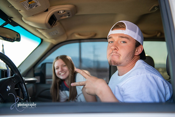 2021 av senior parade DEB_9138
