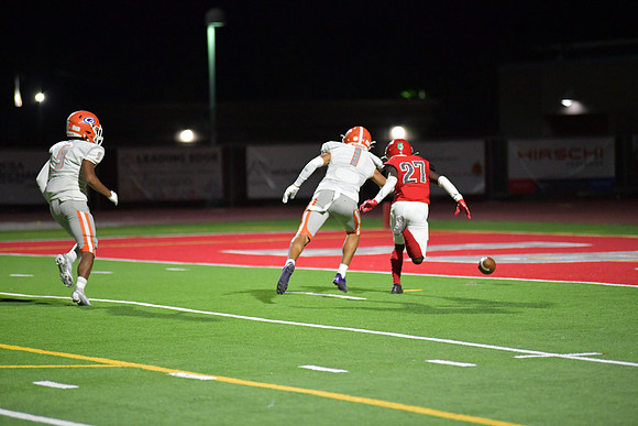 2022 04 jv vs bishop gorman  DE2_2415