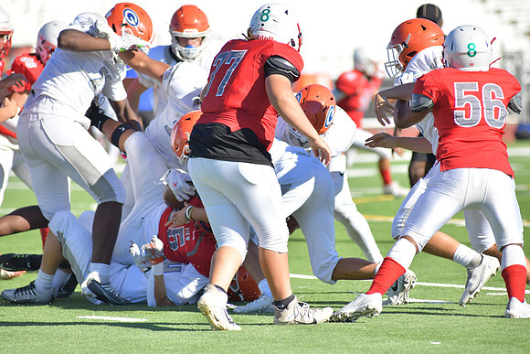 2022 04 f vs bishop gorman  DE1_2224