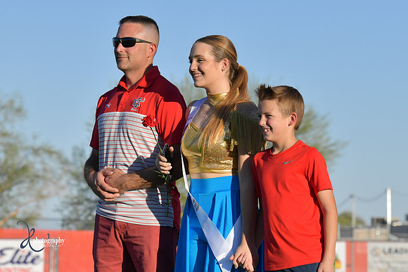 2022 06 senior walk DE1_9566