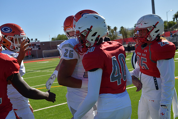 2022 04 f vs bishop gorman  DE2_1745