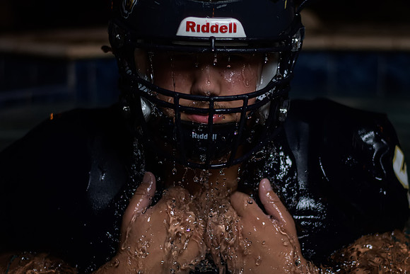 2021 drenched DE1_4070
