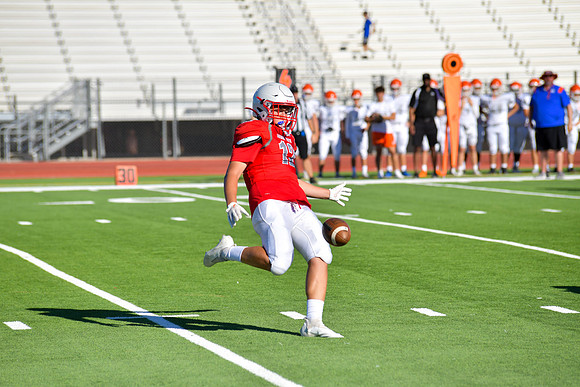 2022 04 f vs bishop gorman  DE2_1779