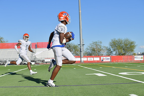 2022 04 f vs bishop gorman  DE2_1947