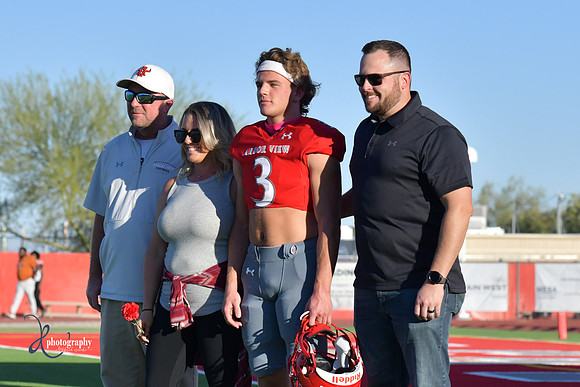 2022 06 senior walk DE1_9438