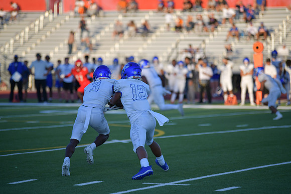 2022 04 v vs bishop gorman  DE2_2996