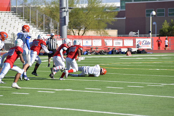 2022 04 f vs bishop gorman  DE2_1818