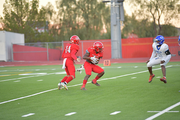 2022 04 v vs bishop gorman  DE2_3003
